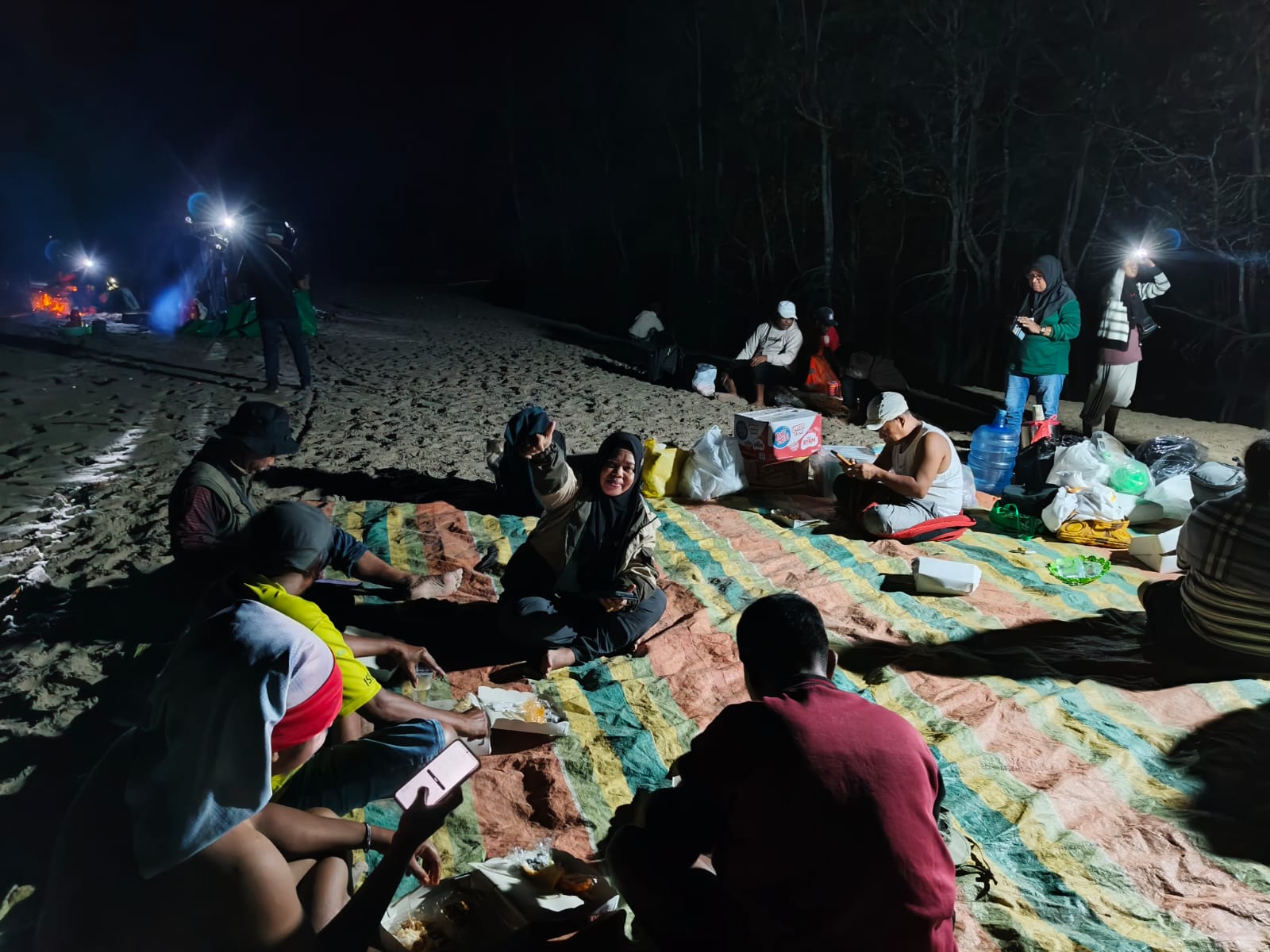 dewan tidur di pasir amar
